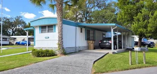 7281 Hawkins Avenue, Brooksville